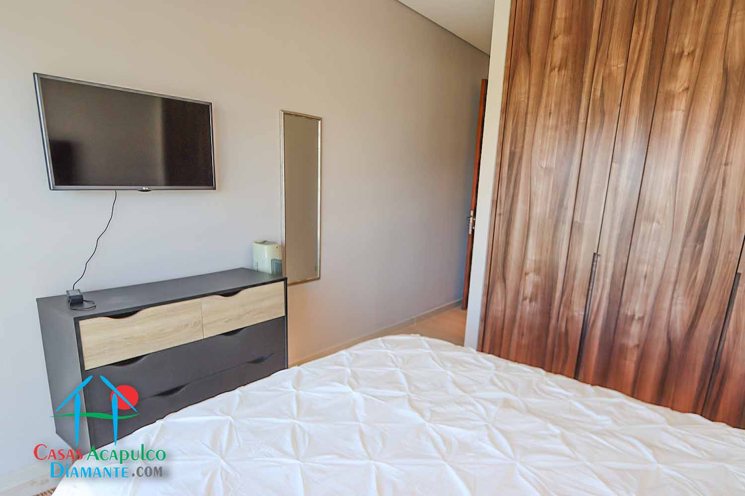 La Isla Emerald B8 - Recámara uno 3